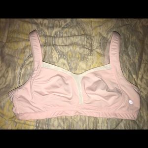 Lululemon Tame the Ta Tas Bra 38D